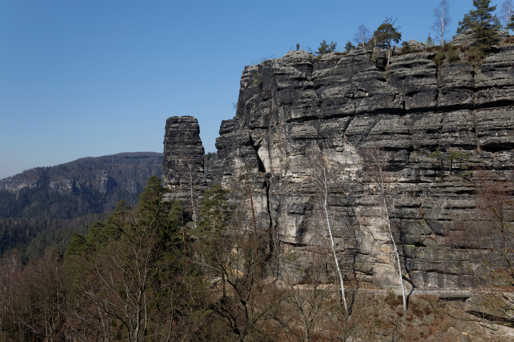 Album image copied from https://lh3.googleusercontent.com/-8p2ZOx7SSZ8/VQ07d-Tb9hI/AAAAAAAAe5s/JldzMzV_LD8md0cJv6xnw827tVQNzvEpQCLABGAYYCw/s0-U-I/IMG_0882_DxO_web.jpg